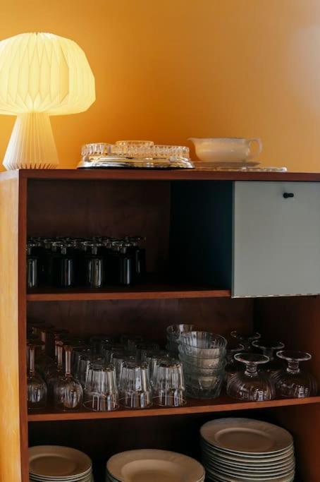Apartament Le Retro Chic - Grand Duplex Pour 6 Dans Le Centre Liège Zewnętrze zdjęcie