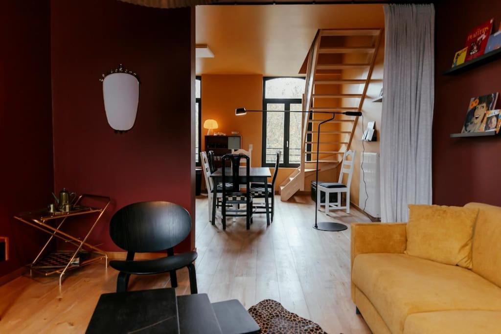 Apartament Le Retro Chic - Grand Duplex Pour 6 Dans Le Centre Liège Zewnętrze zdjęcie